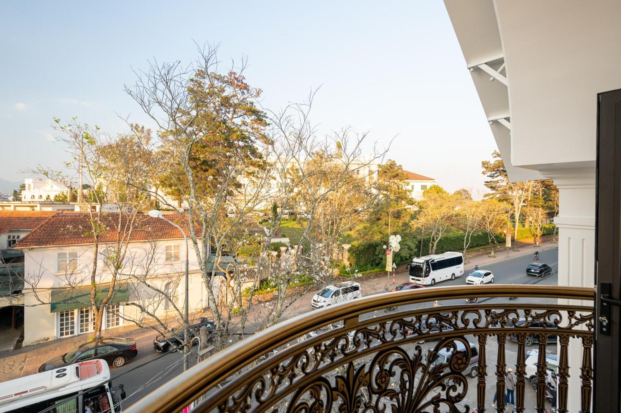 La Fleur Premium Central Apartment Hotel Далат Номер фото